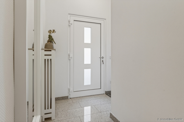 Altbau WHG 1 Flur/Eingangsbereich