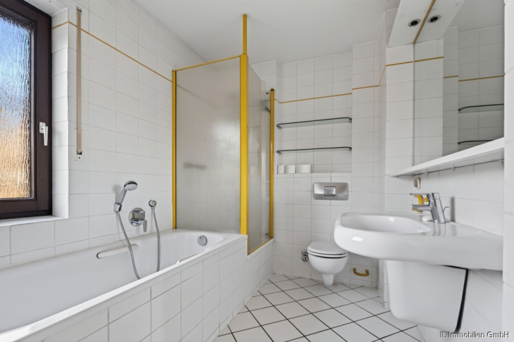 Badezimmer im OG