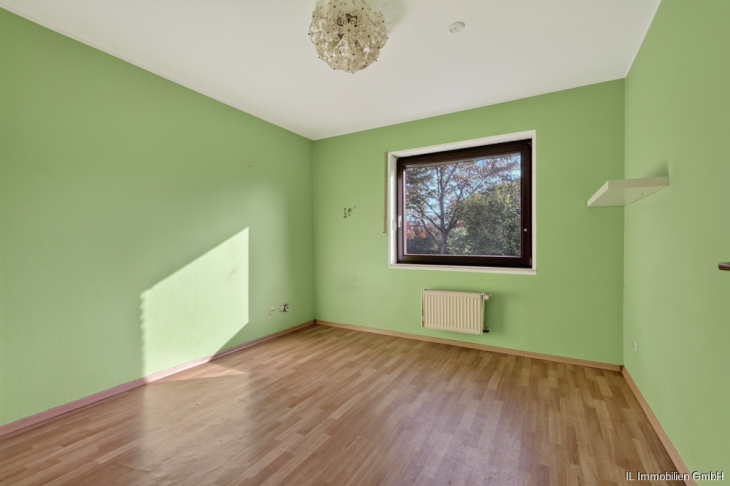 Kinder-Arbeitszimmer im OG
