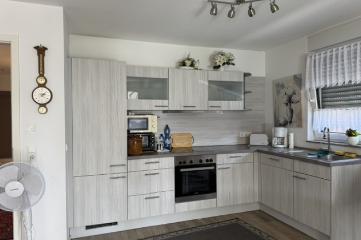 3 ZIMMER WOHNUNG MIT BALKON ZUR MIETE 1. OG INKL. AUFZUG IM ORTSTEIL ASBERG MODERN & KOMFORTABEL - Photo 4