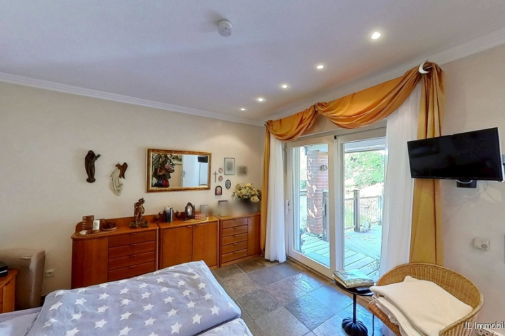 Schlafzimmer EG