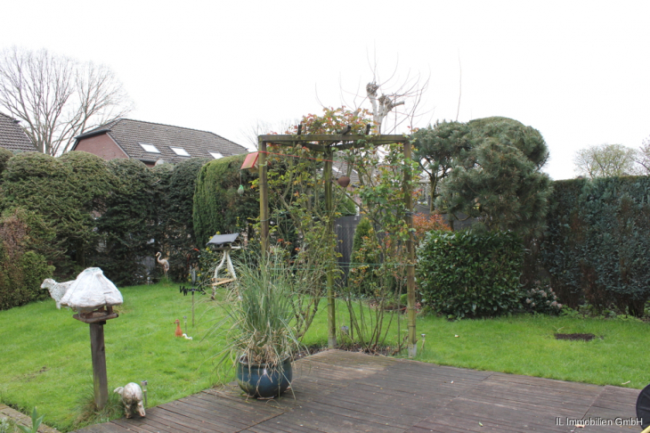 Terrasse und Garten