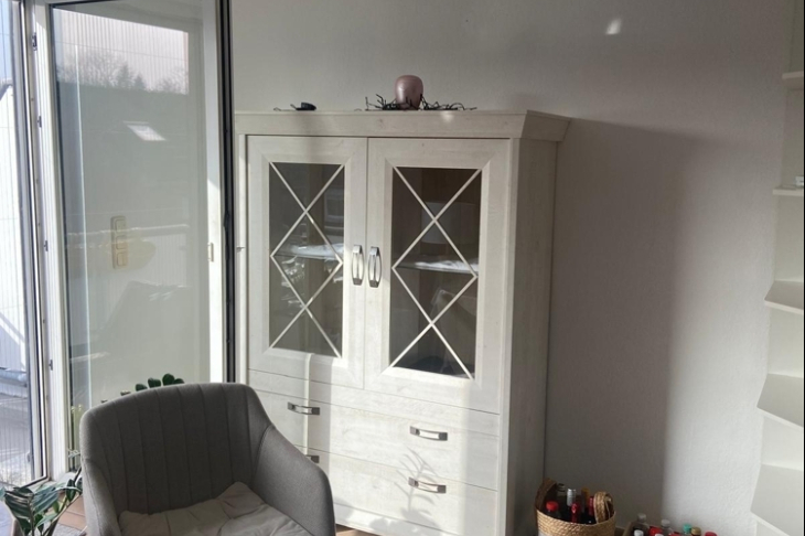 Wohnzimmer Richtung Balkon